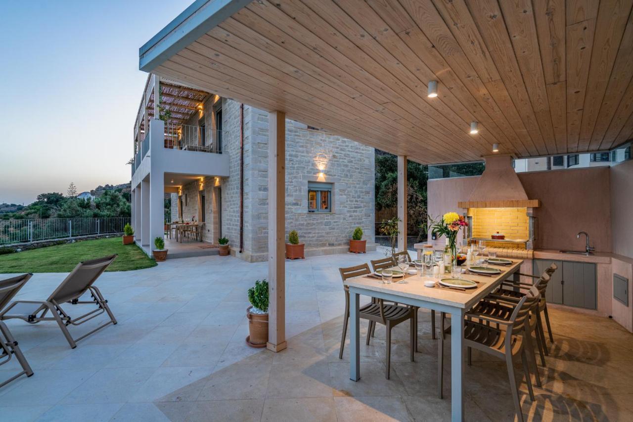 Villa Aloni With 180° Seaview, Private Pool & Bbq, 2km From