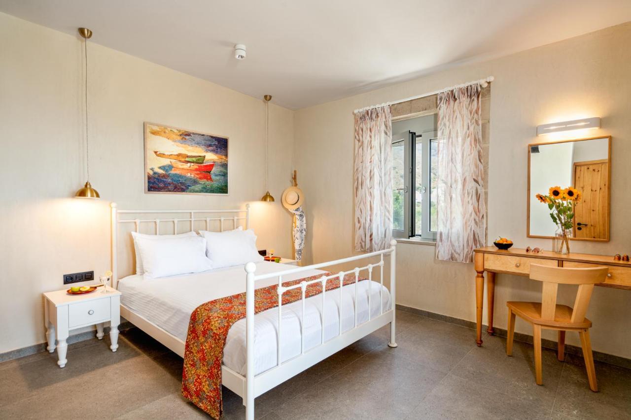 Aloni With 180° Seaview, Private Pool & Bbq, 2km From *