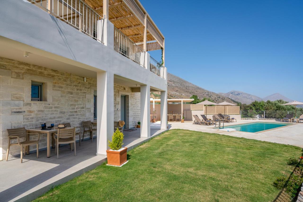Aloni With 180° Seaview, Private Pool & Bbq, 2km From *